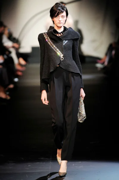 Look 7